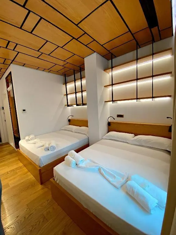 Crown Boutique Hotel Durrës Albania