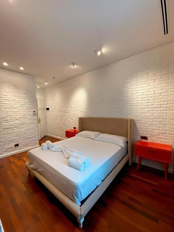 Crown Boutique Hotel Durrës