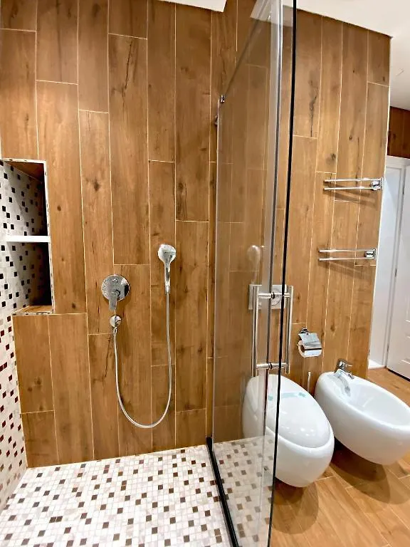 Crown Boutique Hotel Durrës